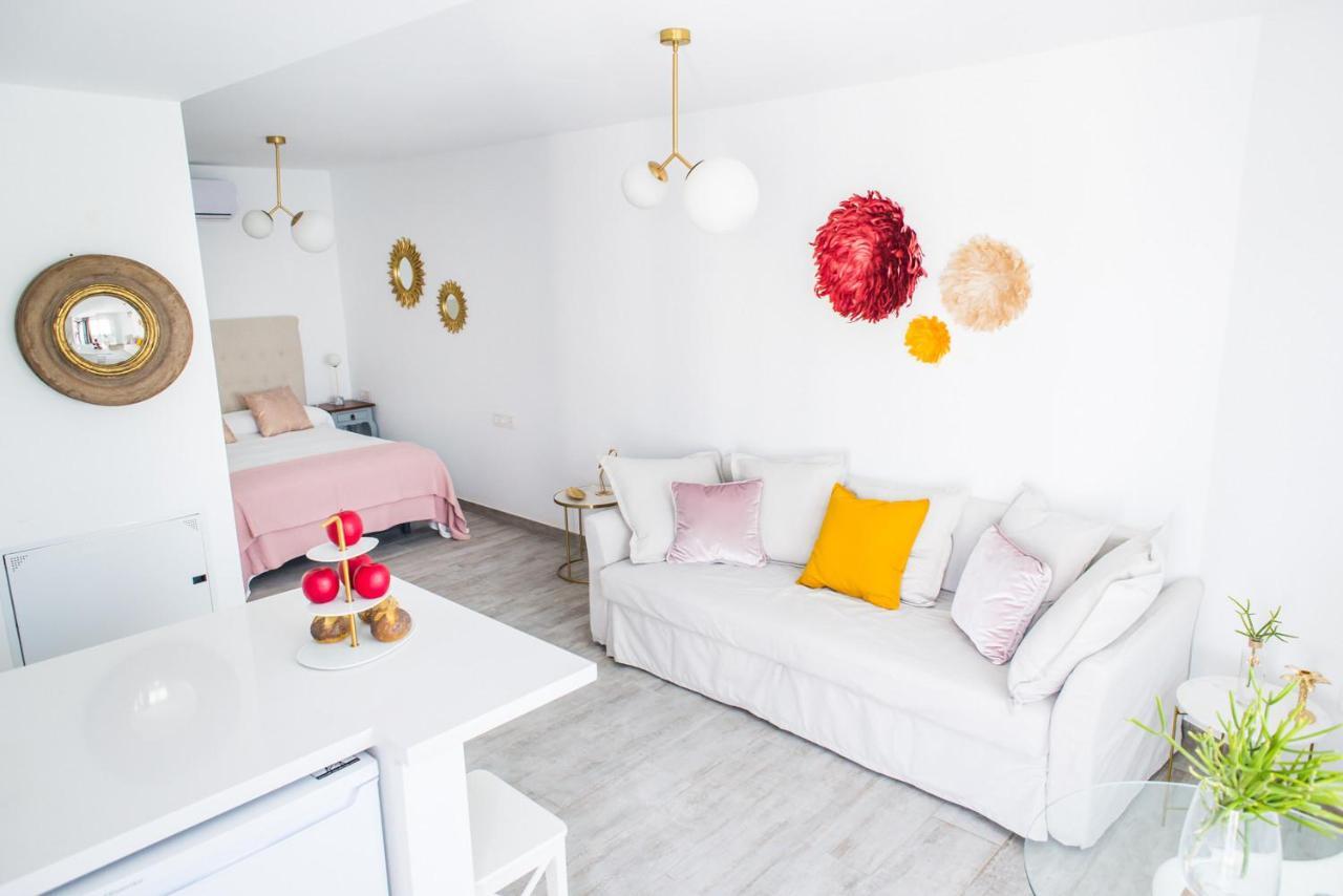 Studio Lirio Seaview Corralejo By Holidays Home Екстер'єр фото