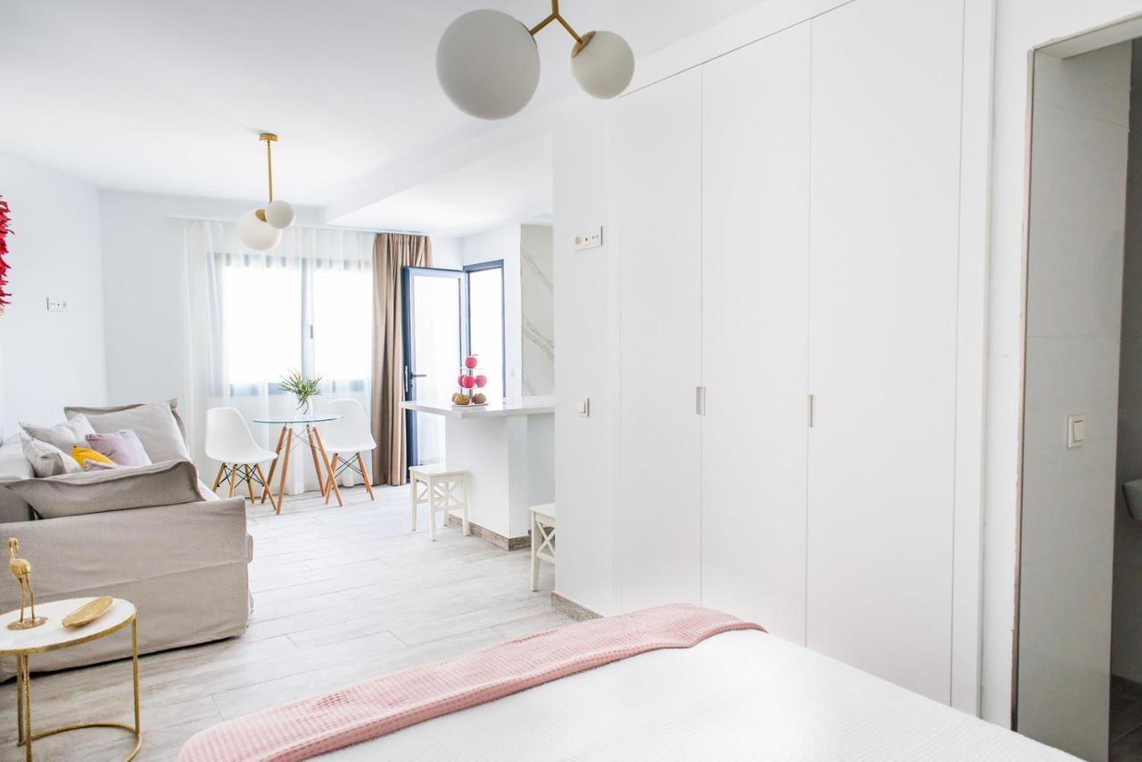 Studio Lirio Seaview Corralejo By Holidays Home Екстер'єр фото